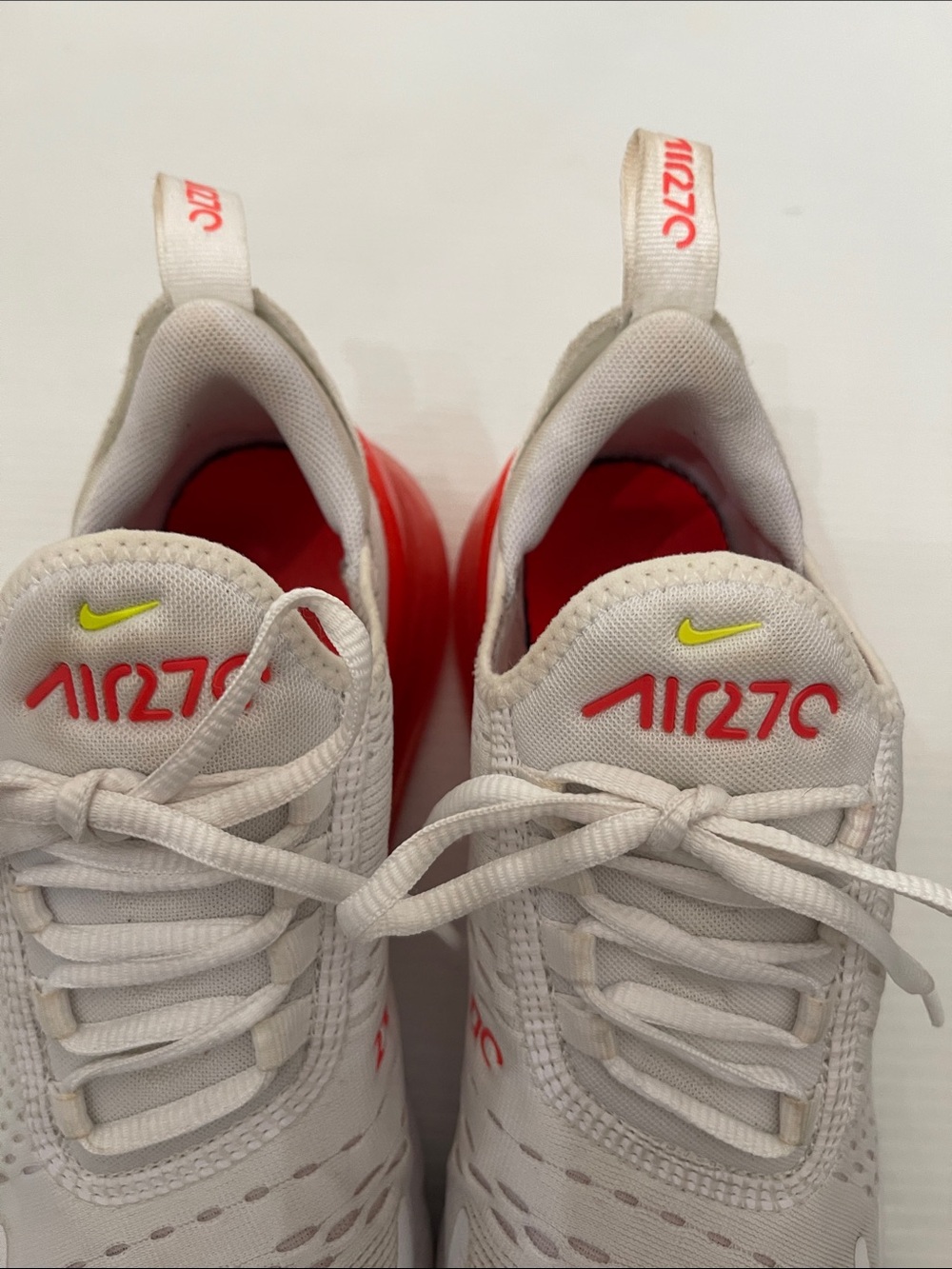 NIKE AIR MAX 270 RUNNING SNEAKERS WOMENS SIZE 8 - Picture 9 of 14